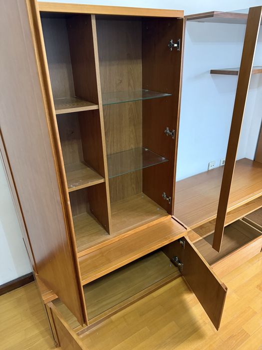 Móvel de Sala Modular em Madeira