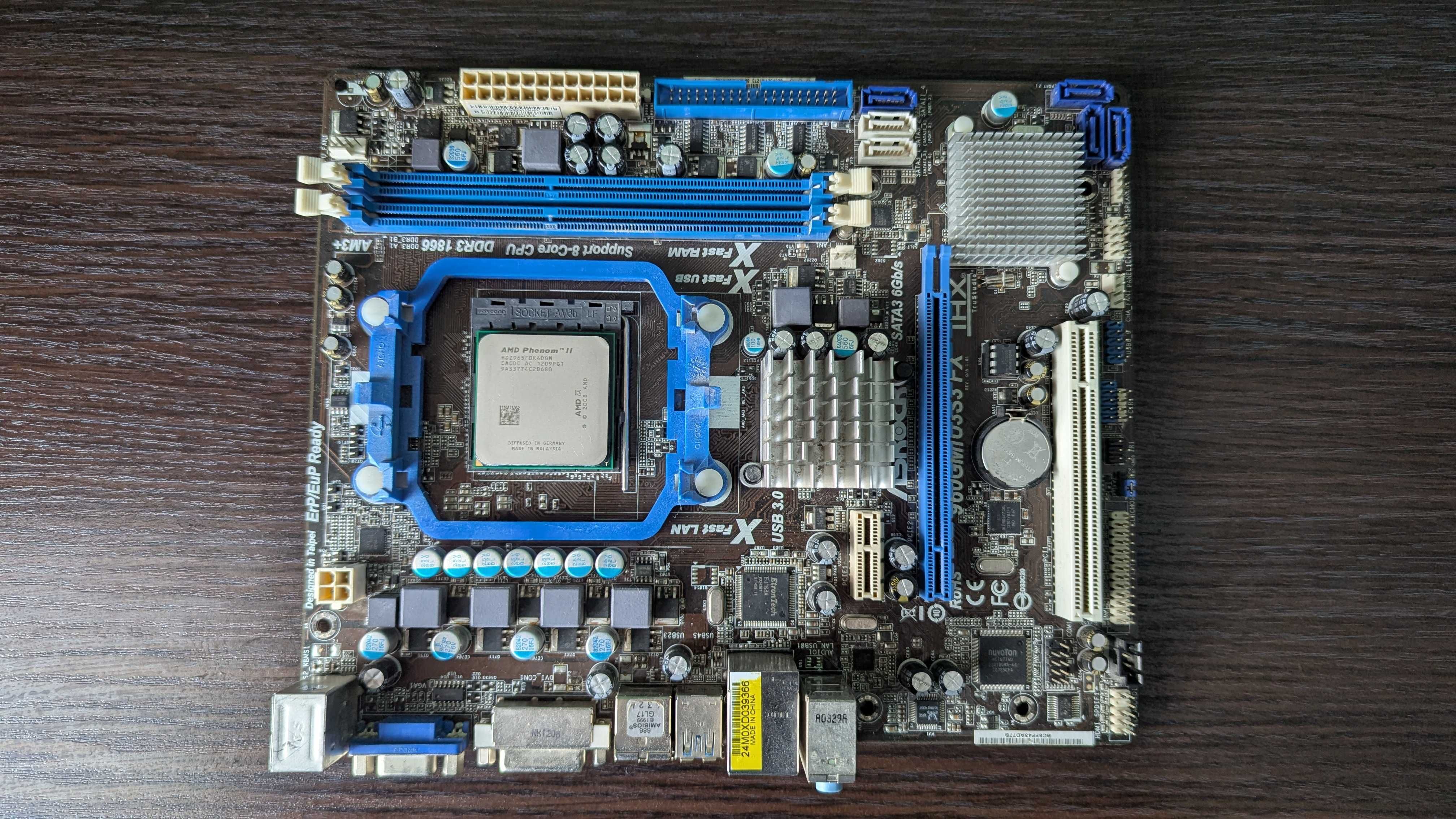 Материнська плата Socket AM3+