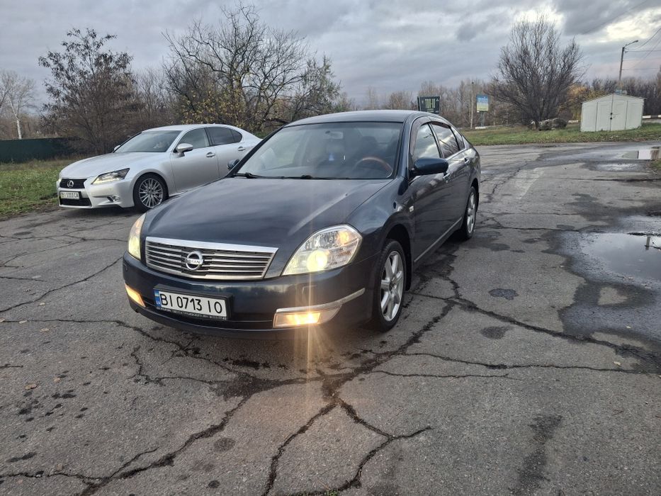 Продам Ніссан Тіана