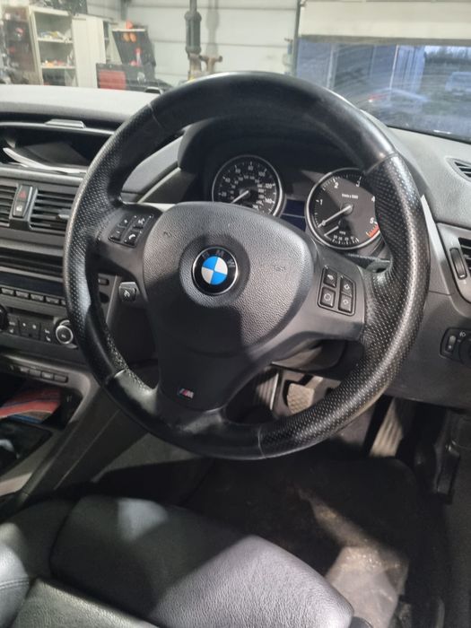 Bmw e84 fotele kanapa boczki skóra czarna sport grzane