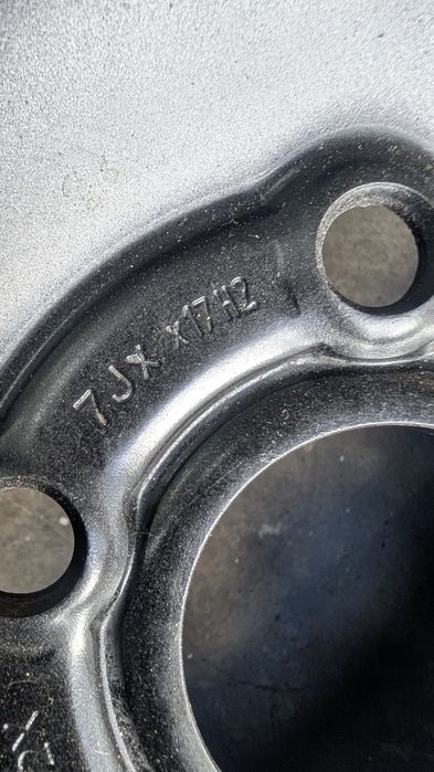 Продам диск 7Jx17H2