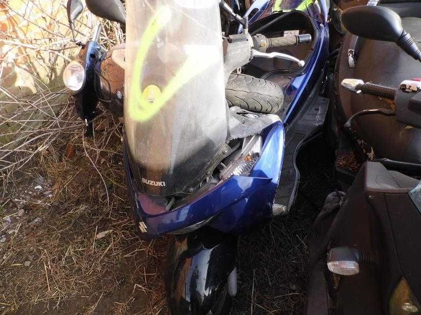 SUZUKI BURGMAN 125 K7 07-13 czesci silnik licznik lagi czasza lampa