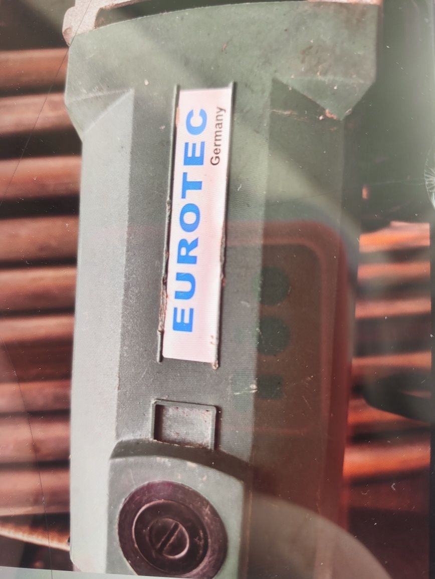 Продам болгарку Eurotec