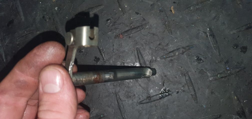 Popychacz sprzegła Wysprzeglik Suzuki Rmz 450 rok 06-08 Części Dawca