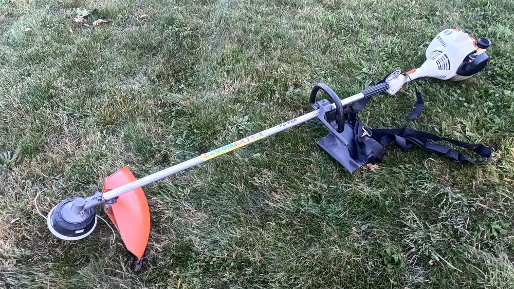Kosa podkaszarka spalinowa STIHL FS55 żyłka