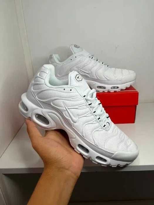 "koszykówki" Nike_Air_Max_TN_Plus_White_R.43