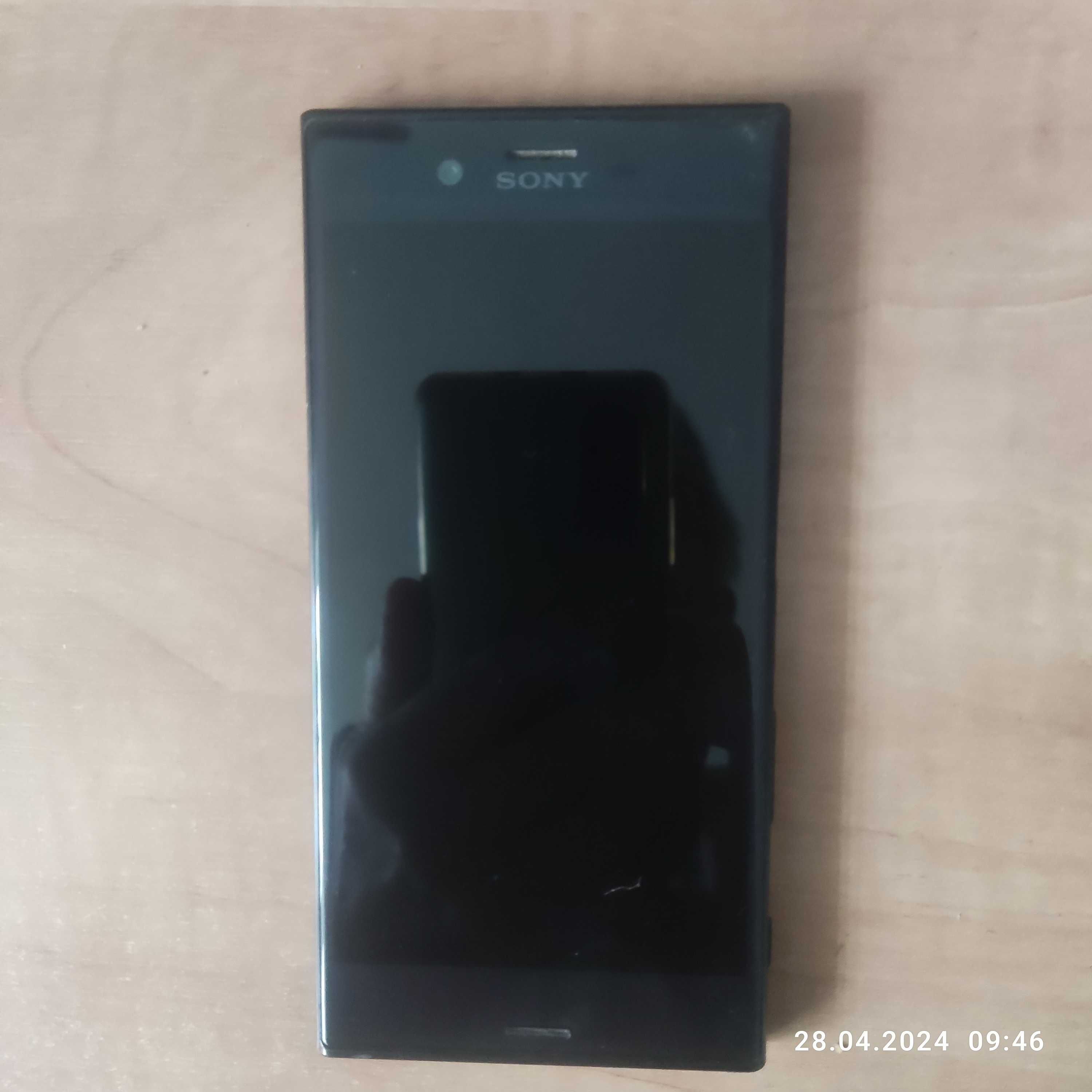 Smartfon Sony Xperia XZ - na części