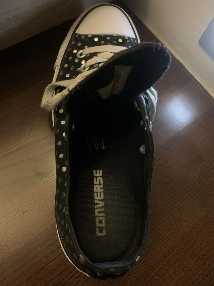 Converse nr 39 czarne w srebrne kropki