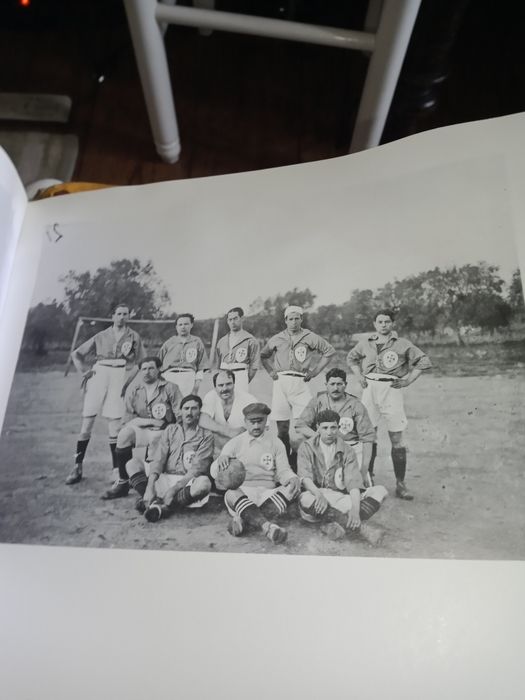 Livro Uma cidade de Futebol