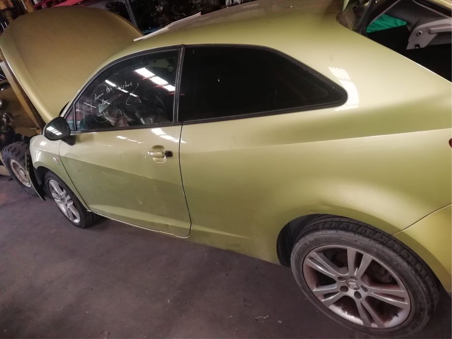 Seat ibiza 6j 3portas ( peças)
