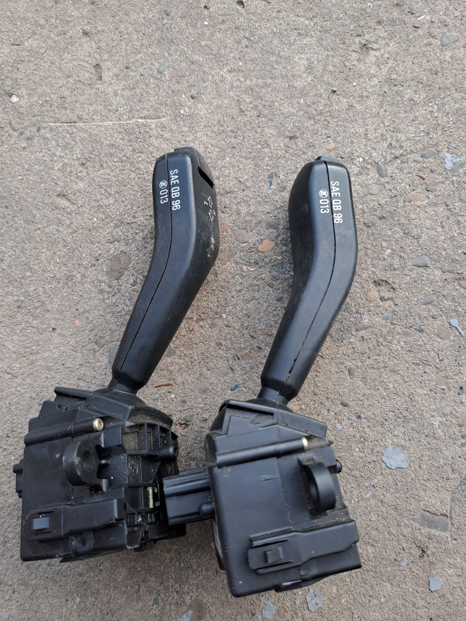 Перемикач поворотів бмв е39