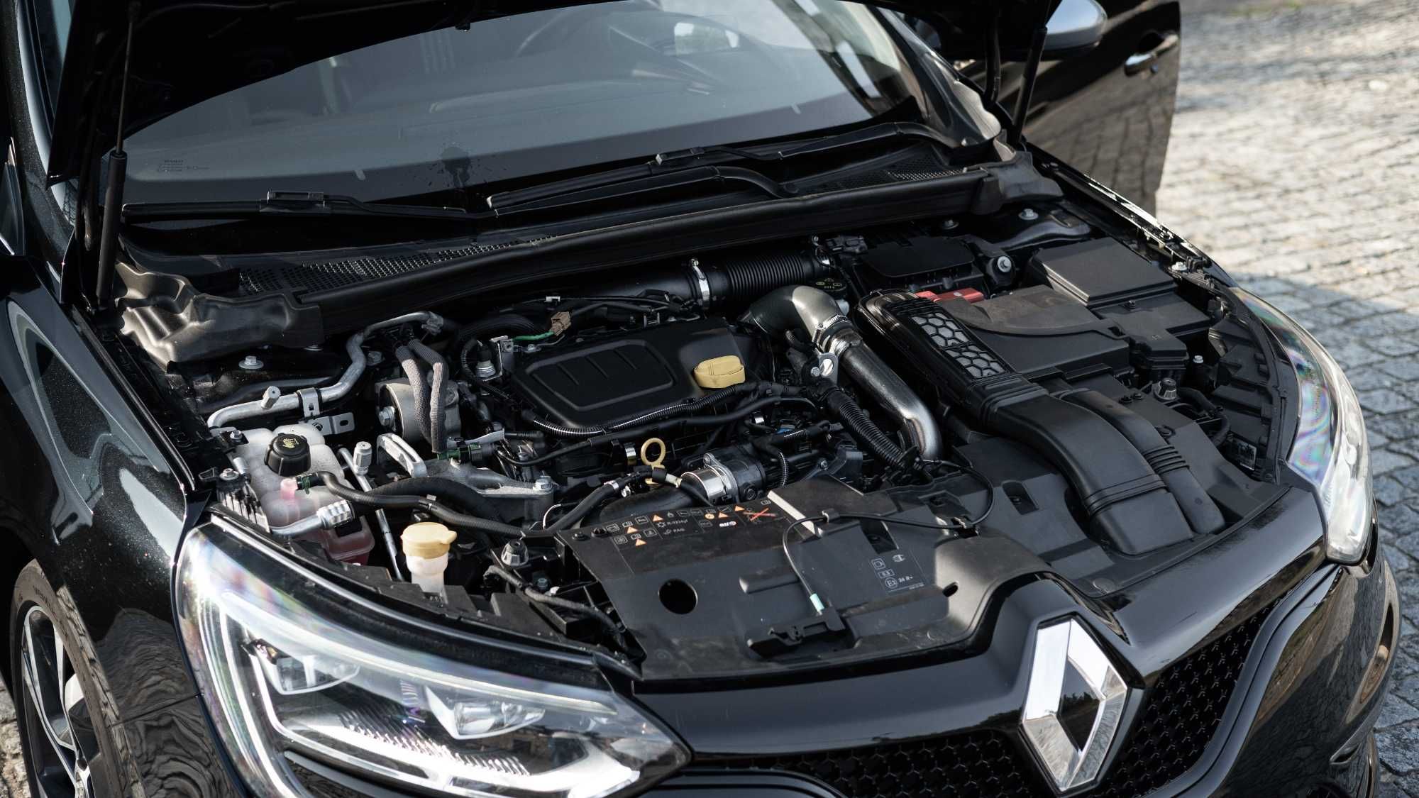 Renault Megane lV GT 165cv EDC