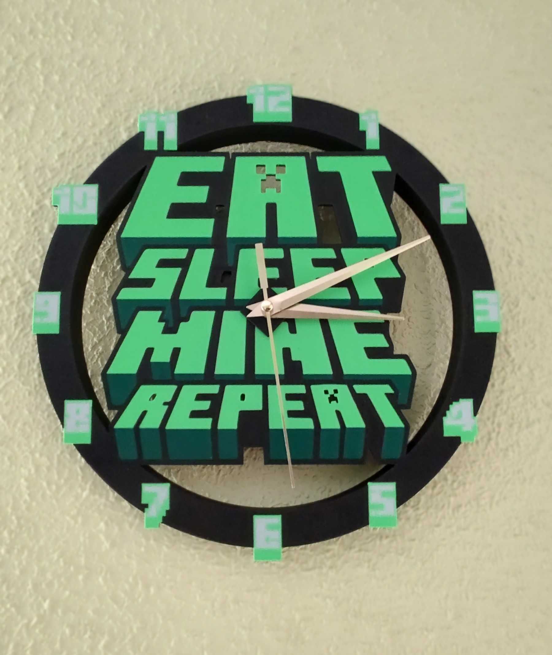 Zegar ścienny Minecraft - "Eat Sleep Mine Repeat"