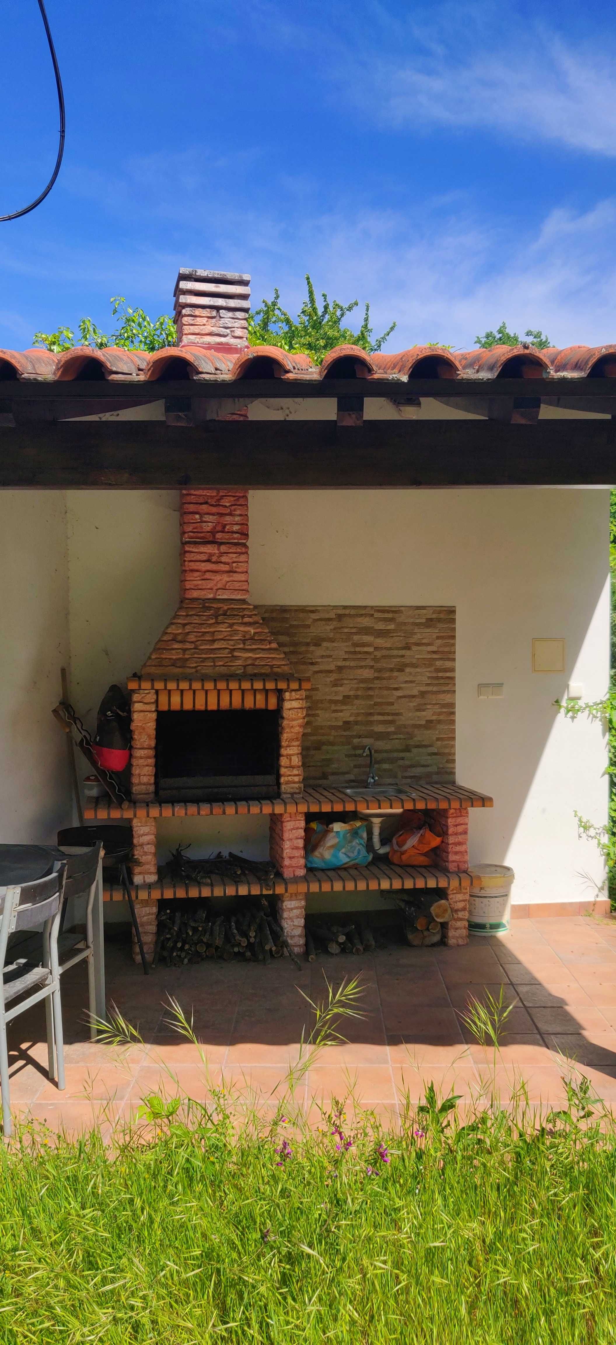 Apartamento T3+1 Duplex com 4 varandas, suíte com closet e escritório