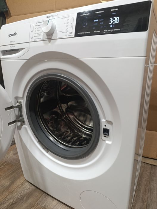 Продам стиральную машинку