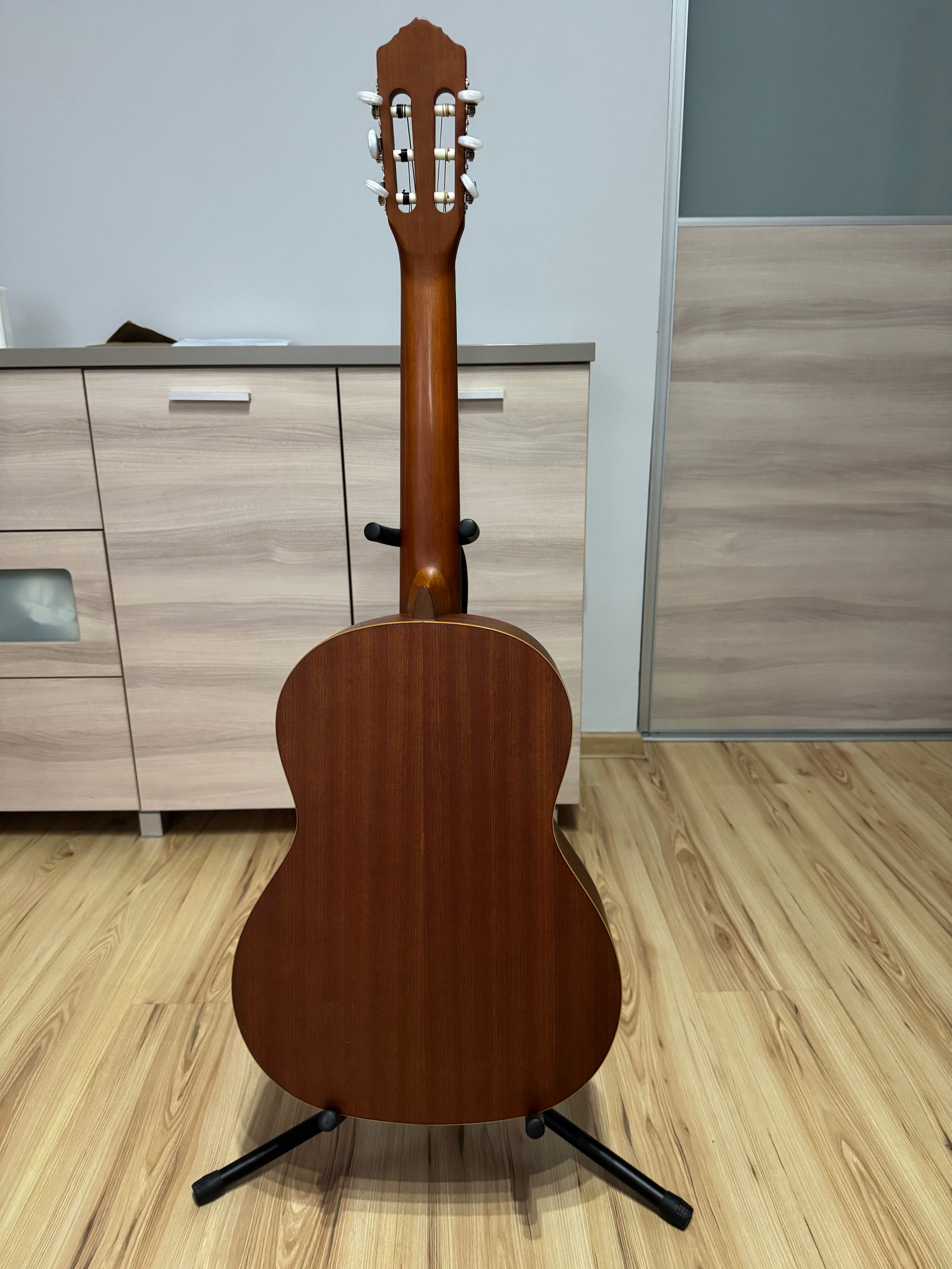GITARA KLASYCZNA “Ortega” family series R122