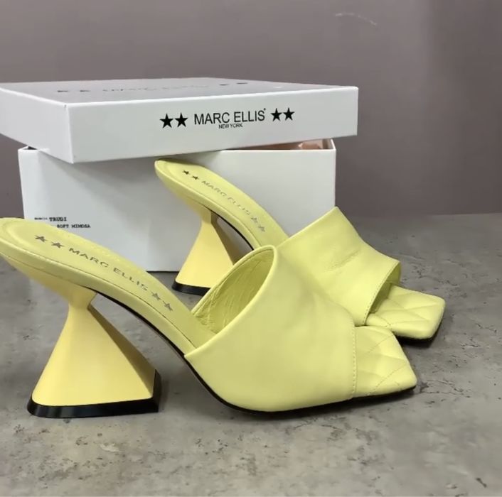 Мюлли Marc Ellis