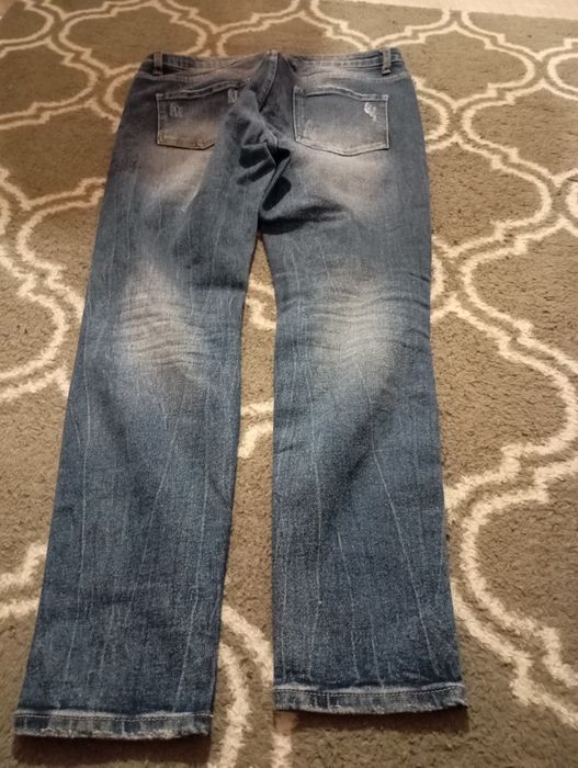 jeansy z dziełami damskie