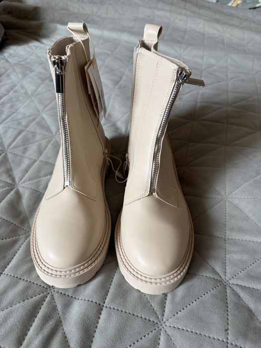 Zara чоботи 36 розмір
