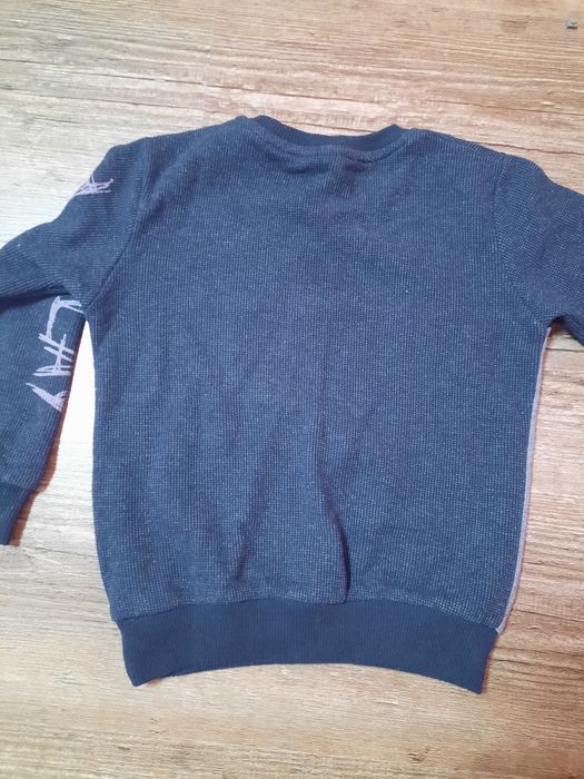 Майже нові светрики для хлопчика