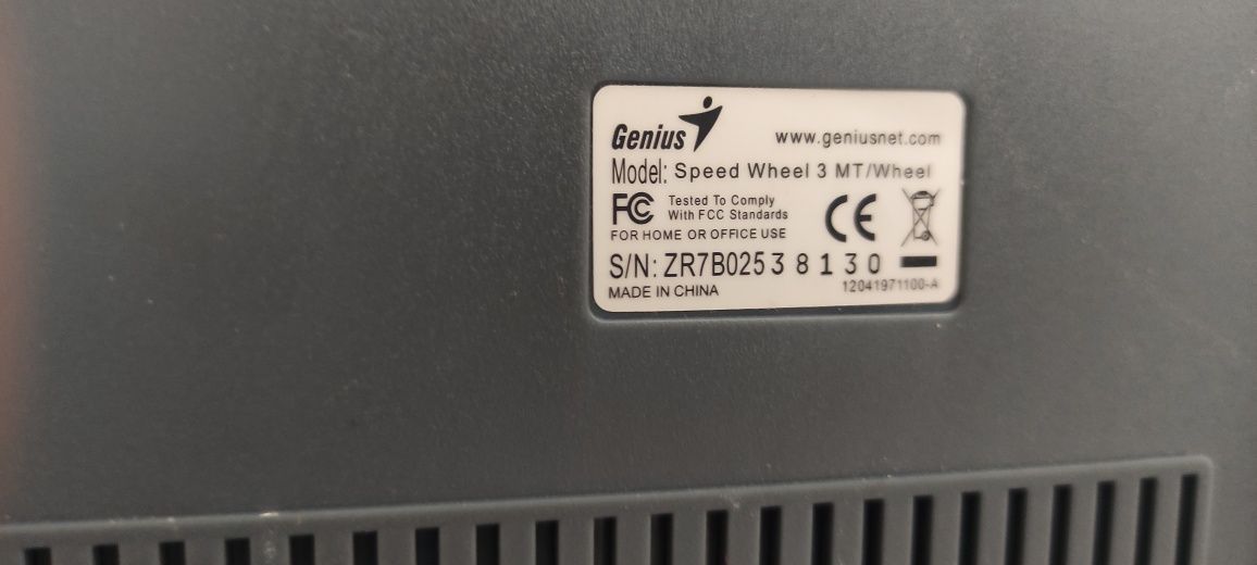 Игровой руль и педали Genius Speed Wheel 3 MT Vibration USB