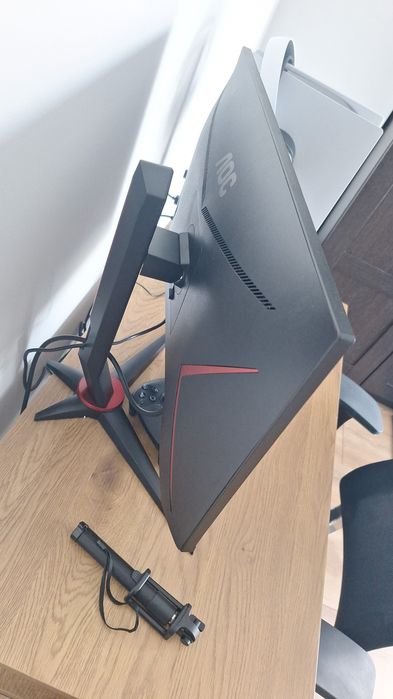 Monitor AOC 24G2SPU/BK LCD led używany