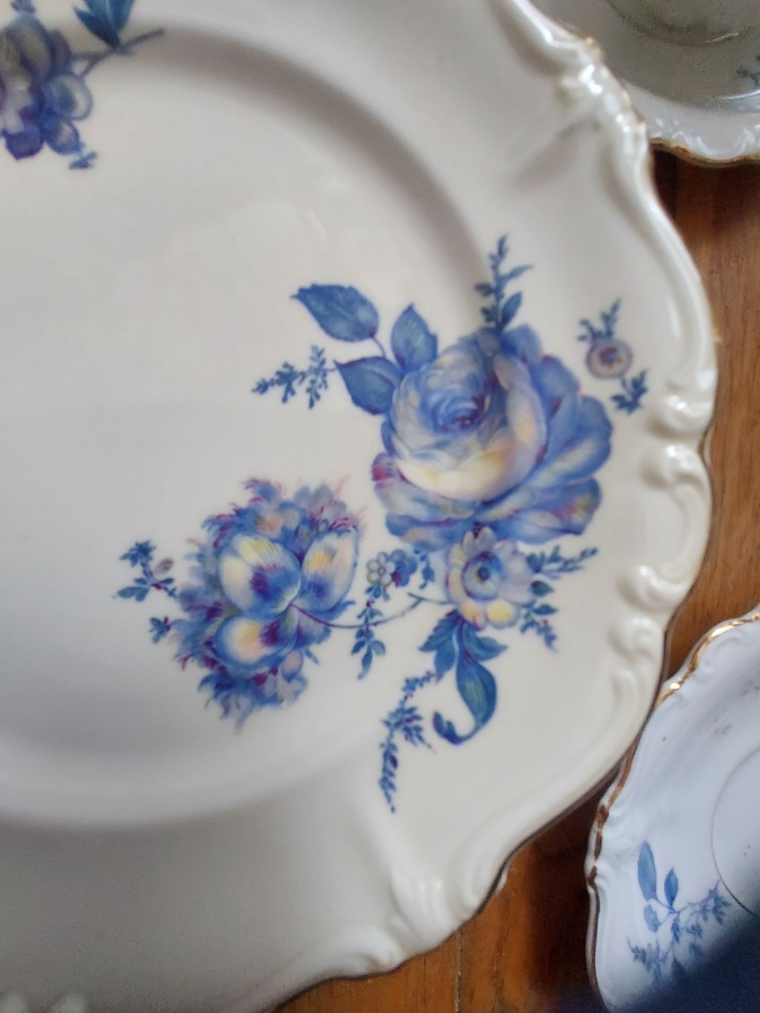 Rosenthal pompadour niebieskie kwiaty,  talerz deserowy