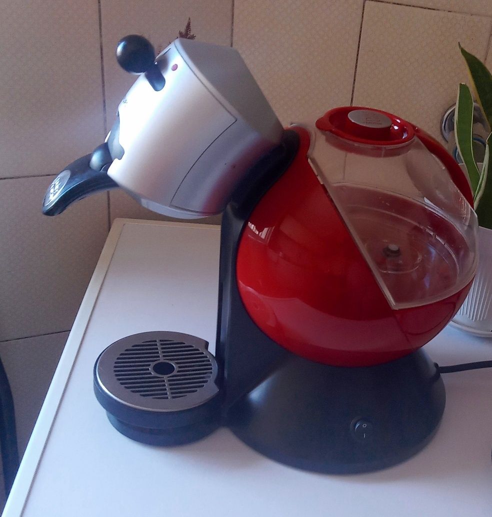 Máquina de Café Krups em cápsulas - Nescafé Dolce Gusto