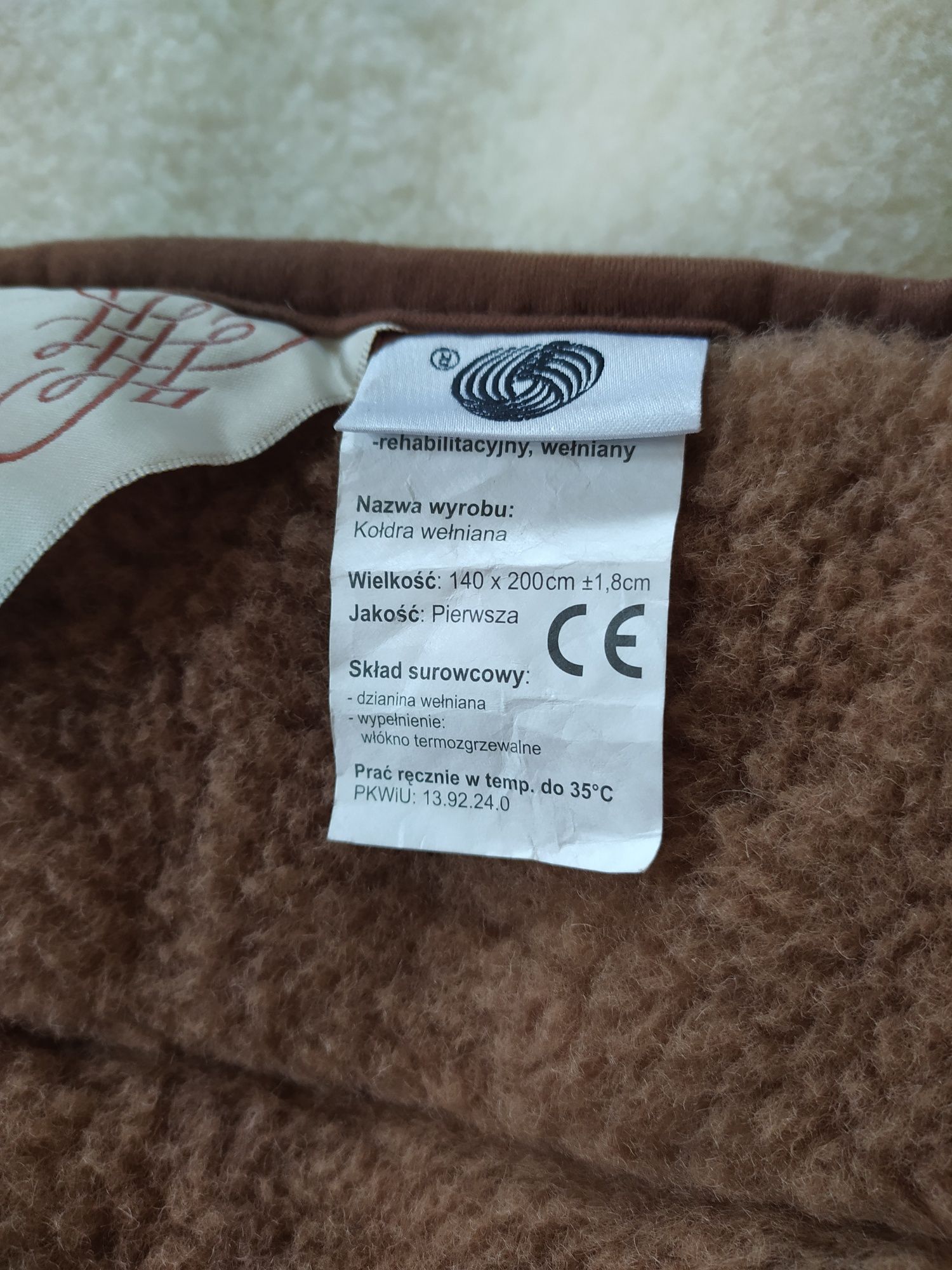 Kołdra z naturalnej owczej wełny +poduszka