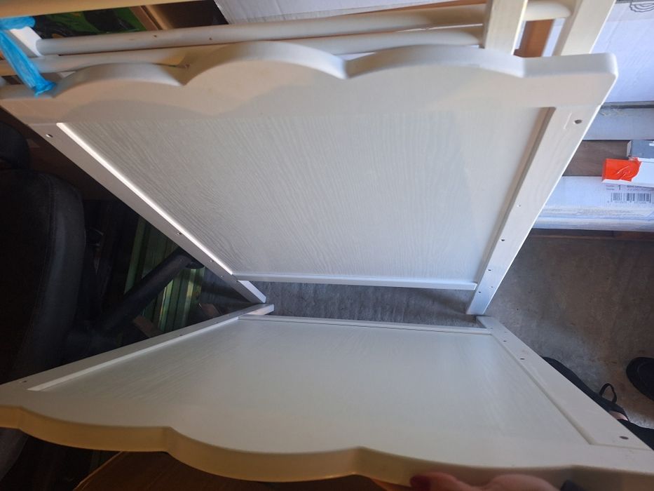 Łóżeczko Dziecięce Drewniane 120X60 Białe.
Jak nowe.