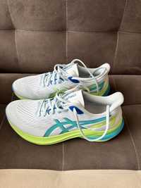 Buty Asics GT-2000 12 rozmiar 43,5 do biegania