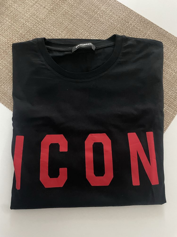 T shirts Givenchy . Balmain . Dsquared . Dior