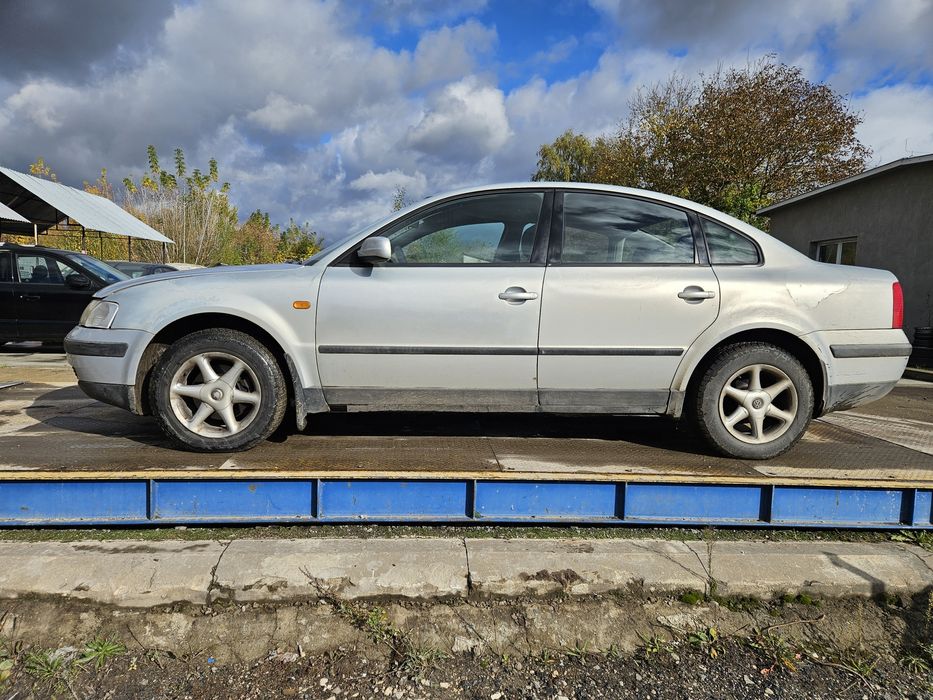 Vw Passat B5 1.8 benzyna części