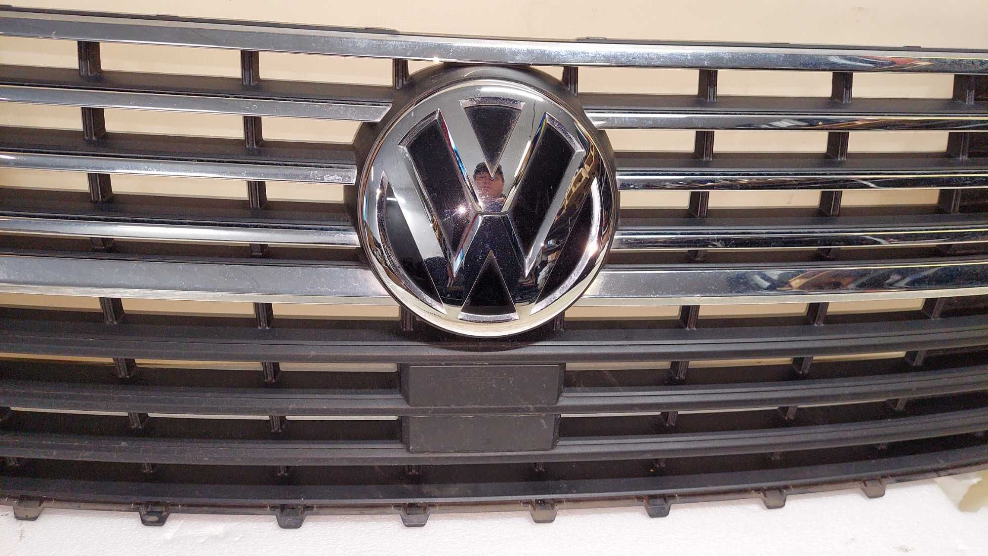 VW T6 Multivan 2015- , решітка центральна , in02213 , 1,6