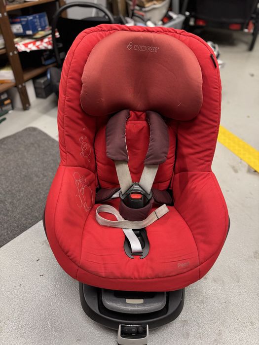 Fotelik Maxi Codi z bazą isofix