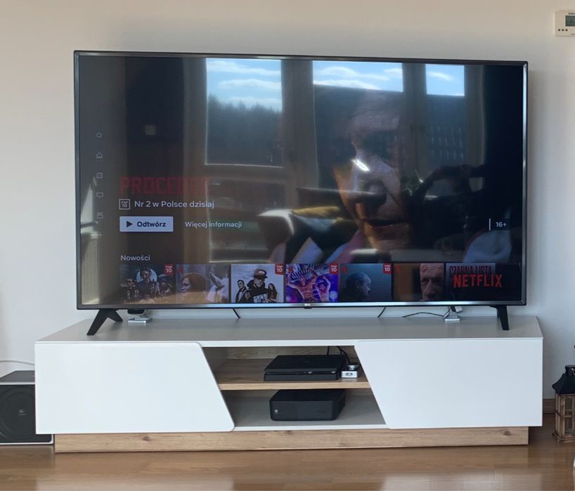 Meble do salonu, szfka RTV i regał