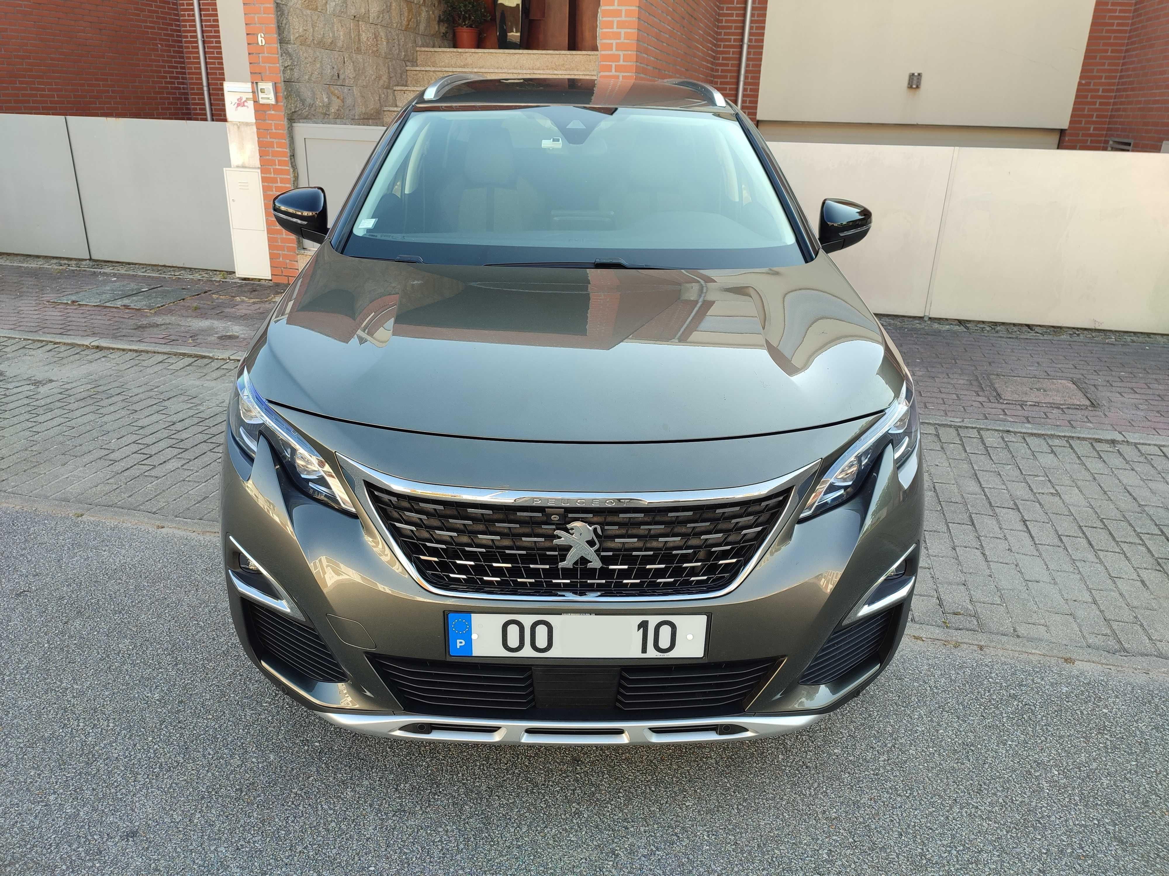 Peugeot 5008 Allure Hdi 120CV -Nacional - 7 Lugares - Trato de Crédito