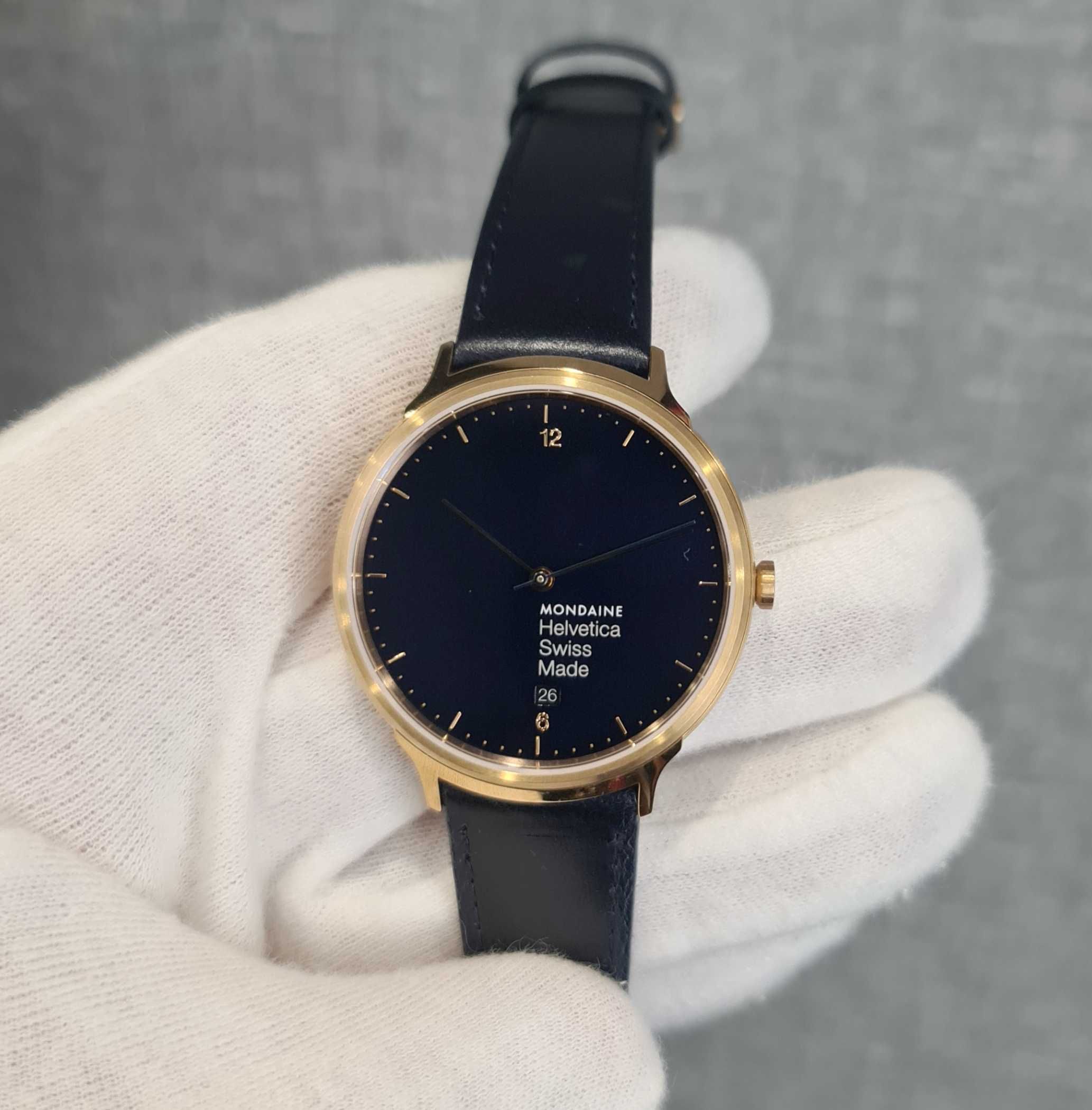 Жіночий  годинник Mondaine Helvetica Light MH1.L2 38 mm Swiss Sapphire