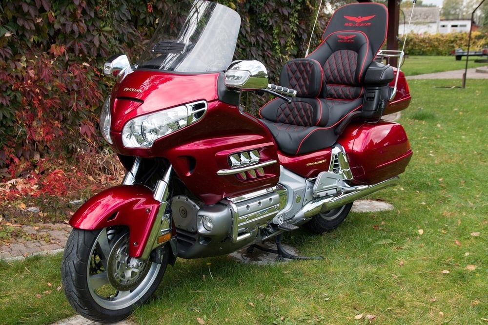 Запчастини Honda