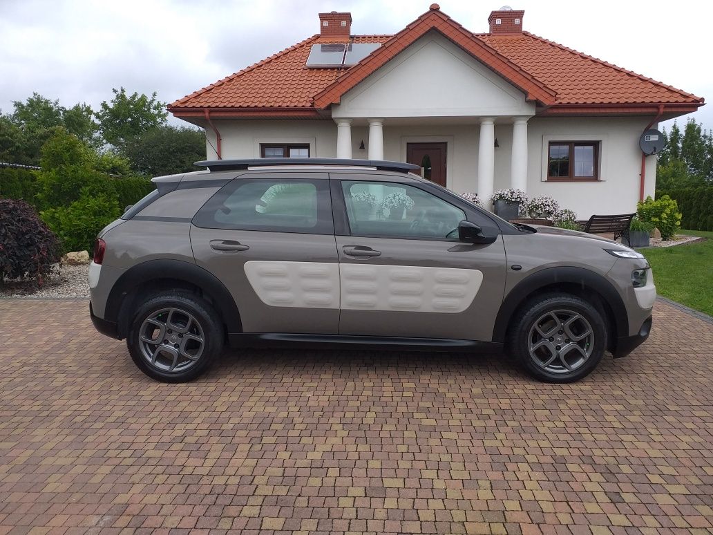 Citroen C 4 CACTUS Benzyna 2 x Koła Bogata Wersja Super Stan