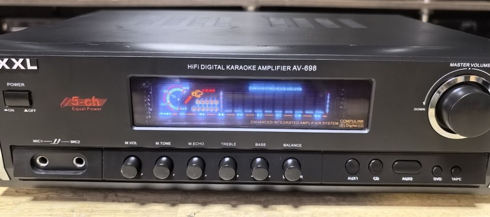Підсилювач XXL AV-698