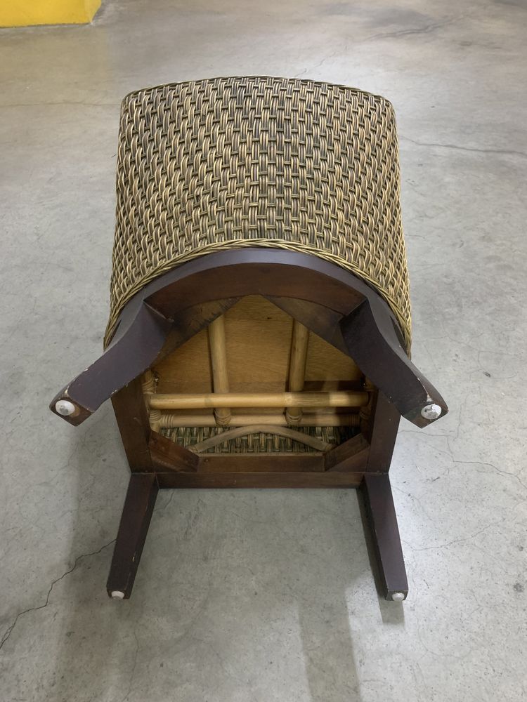 Cadeirao madeira