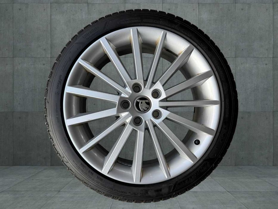 Koła felgi 5x112 R18 Skoda Octavia opony zimowe 225/40R18 GoodYear 24R