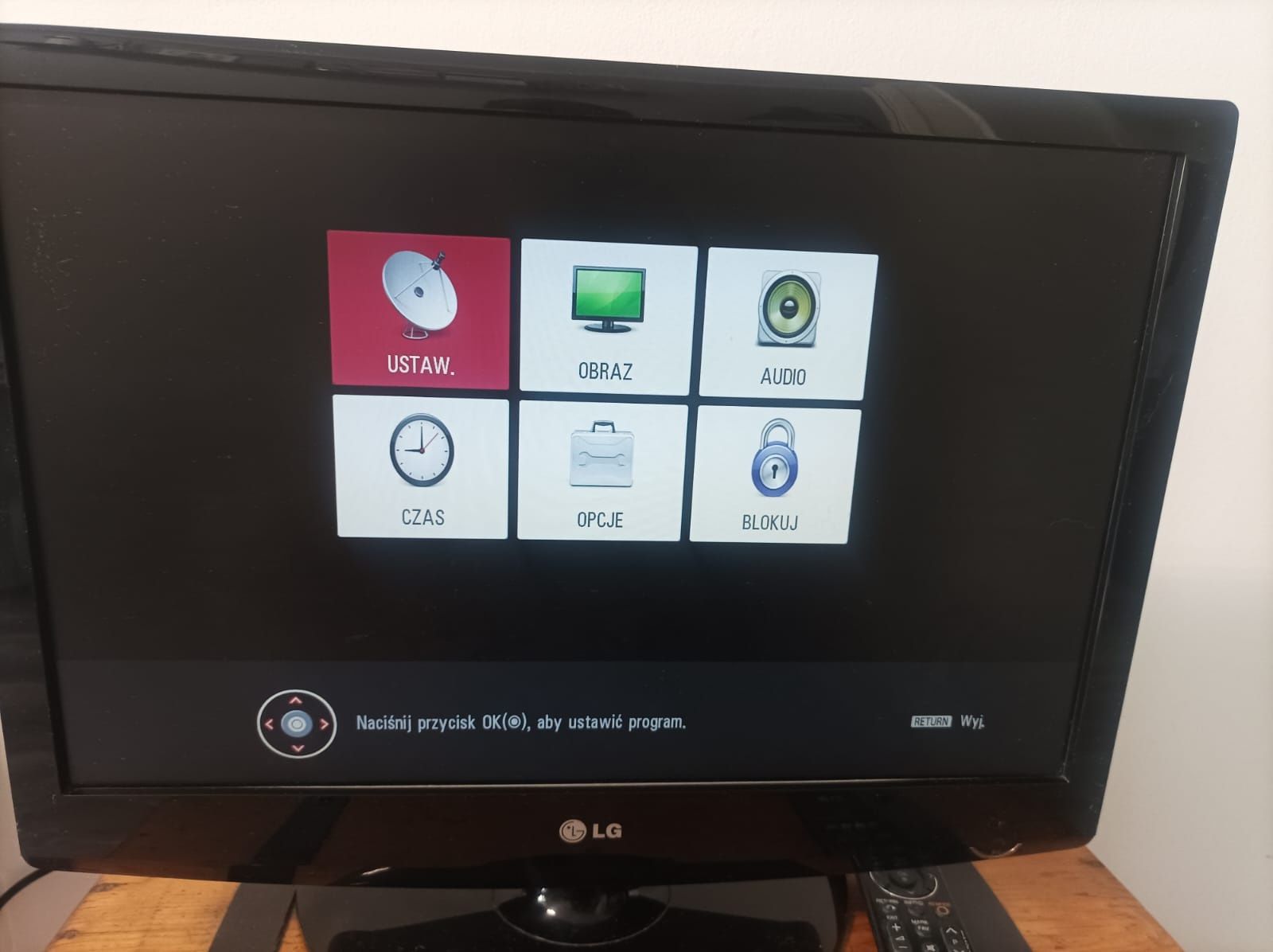 Telewizor/Monitor LG 22"