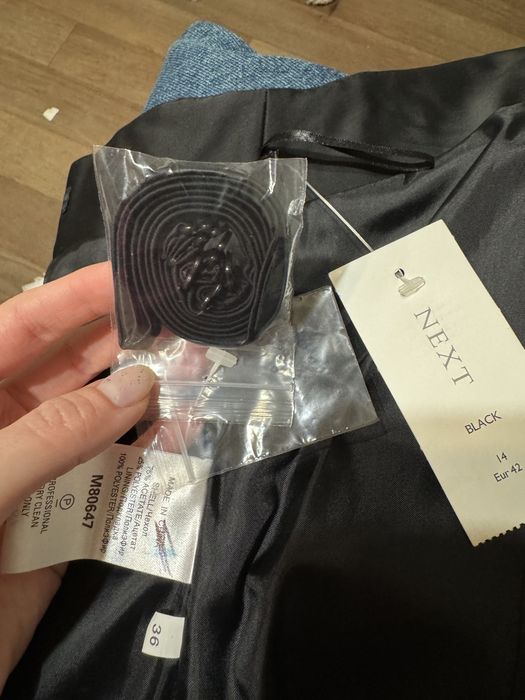 Корсет атласний