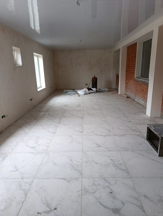 Здам приміщення під салон Краси, Інтернет, Авто- магазин