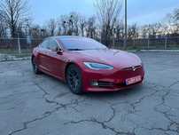 Tesla Model S 2017
