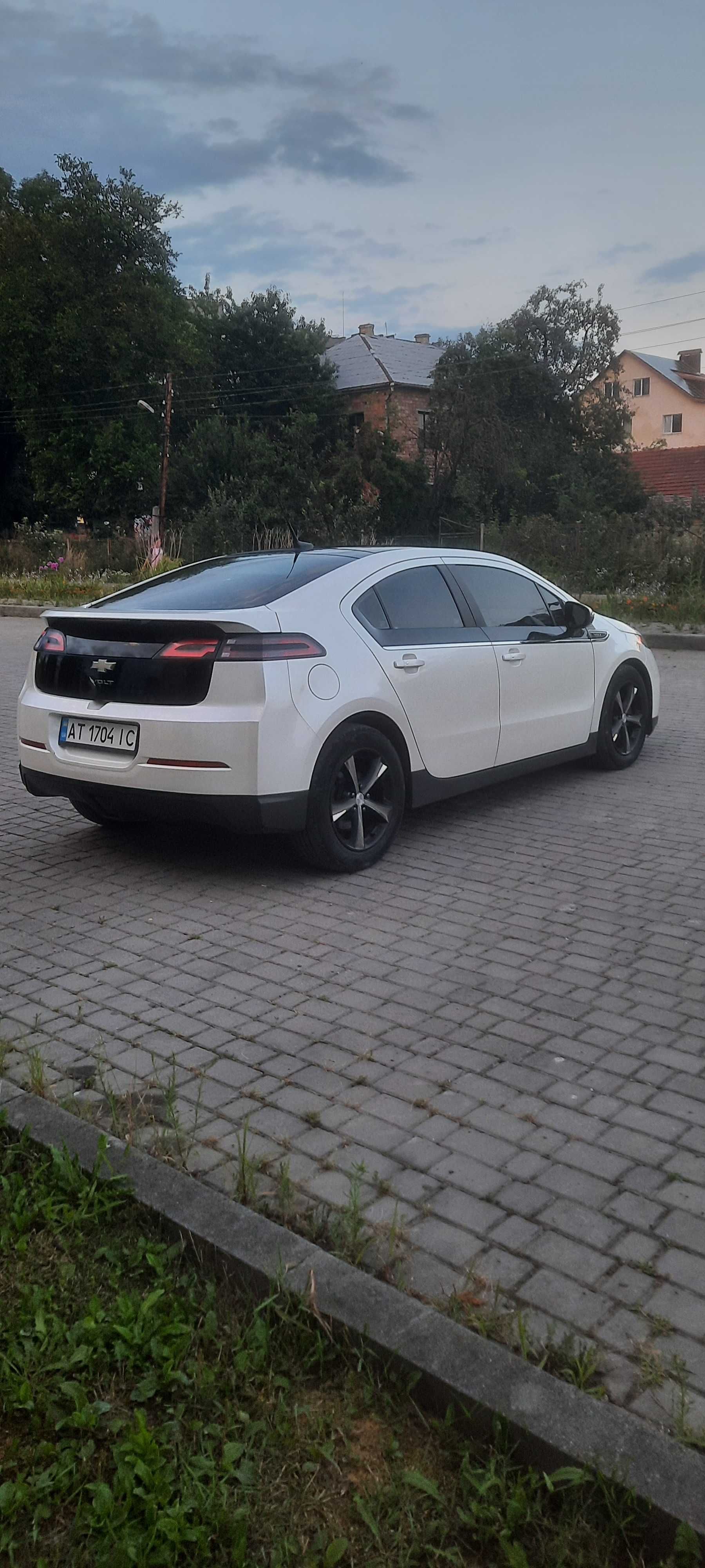 продам Chevrolet Volt