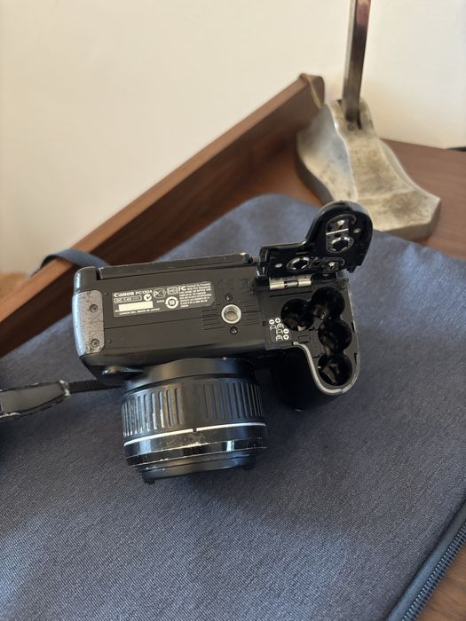 Maquina Canon SX10IS