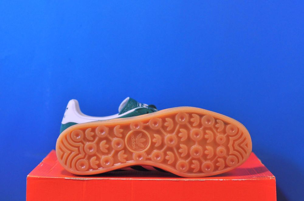 Кроссовки Adidas Gazelle In Green Nike Air Force 1 Shadow